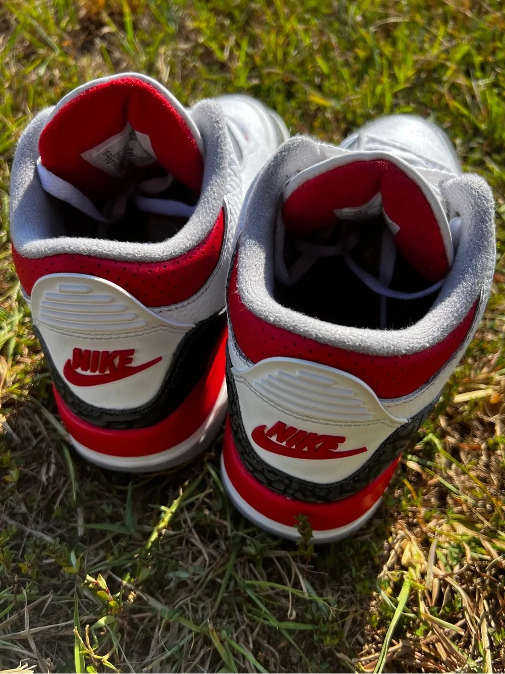 CLEAN Air Jordan 3 size 3 Fire Red 2022 Retro Kids shoes